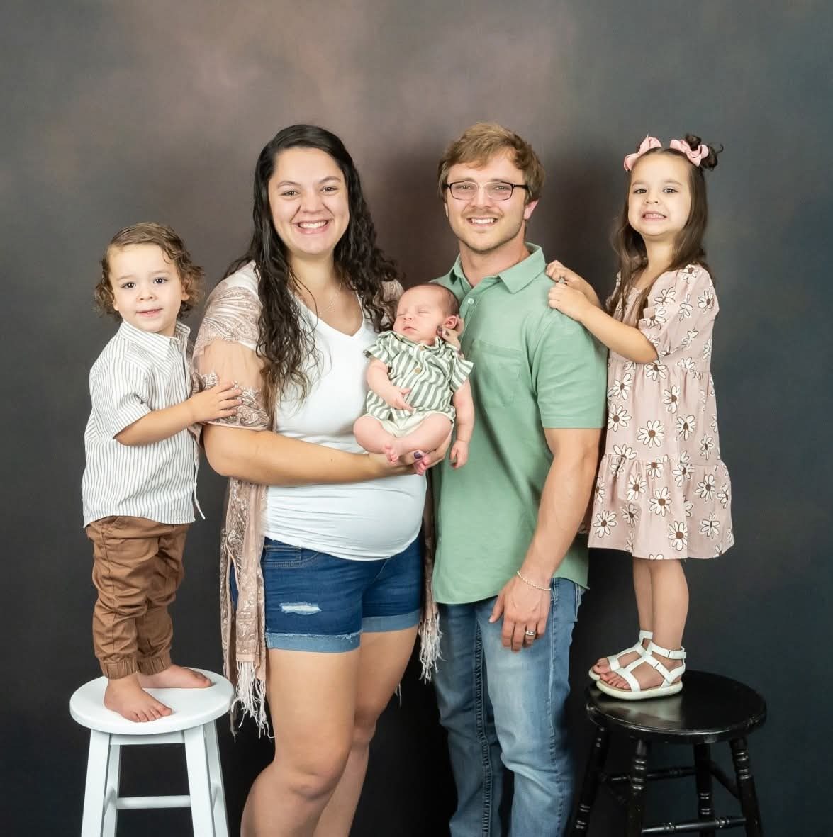 Skyler Skinner and family